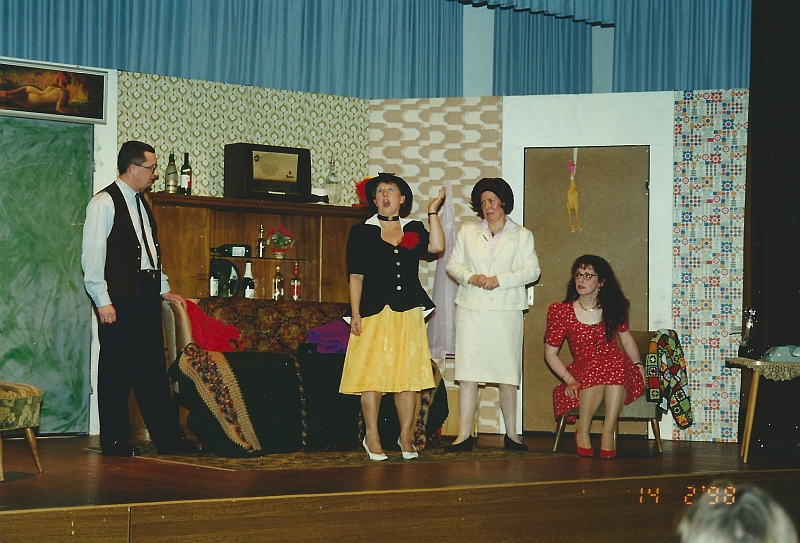 WOHIN MIT DER LEICHE